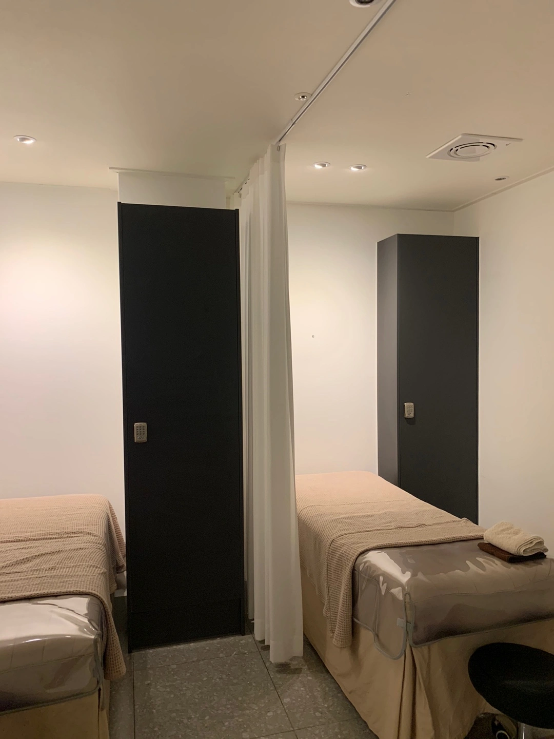 Premium Skincare Room at OnaSeason Busan